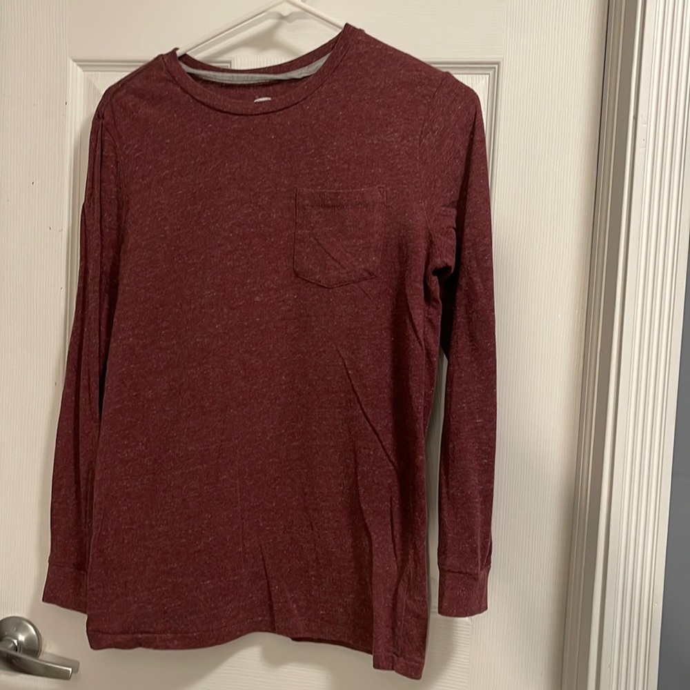 Long Sleeve Boy's Old Navy T-Shirt